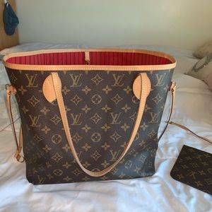 Louis Vuitton Neverfull MM Monogram Canvas Tote
